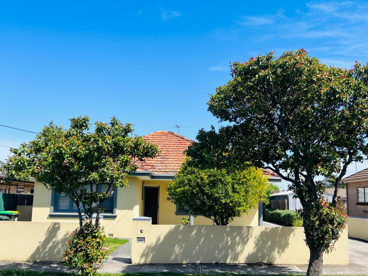 Cosy 4br 15 Minutes Away From Melbourne Airport * St Albans