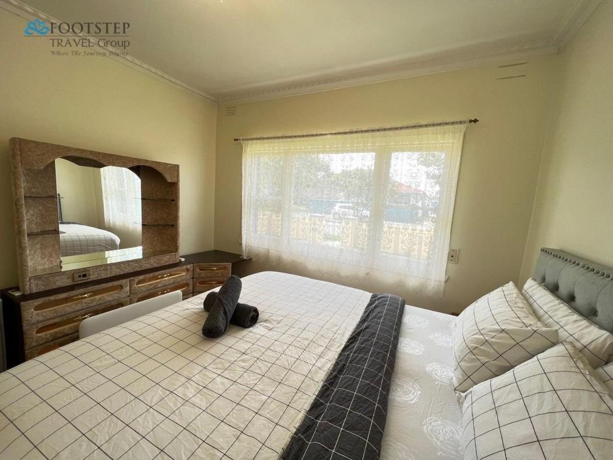 Cosy 4br 15 Minutes Away From Melbourne Airport