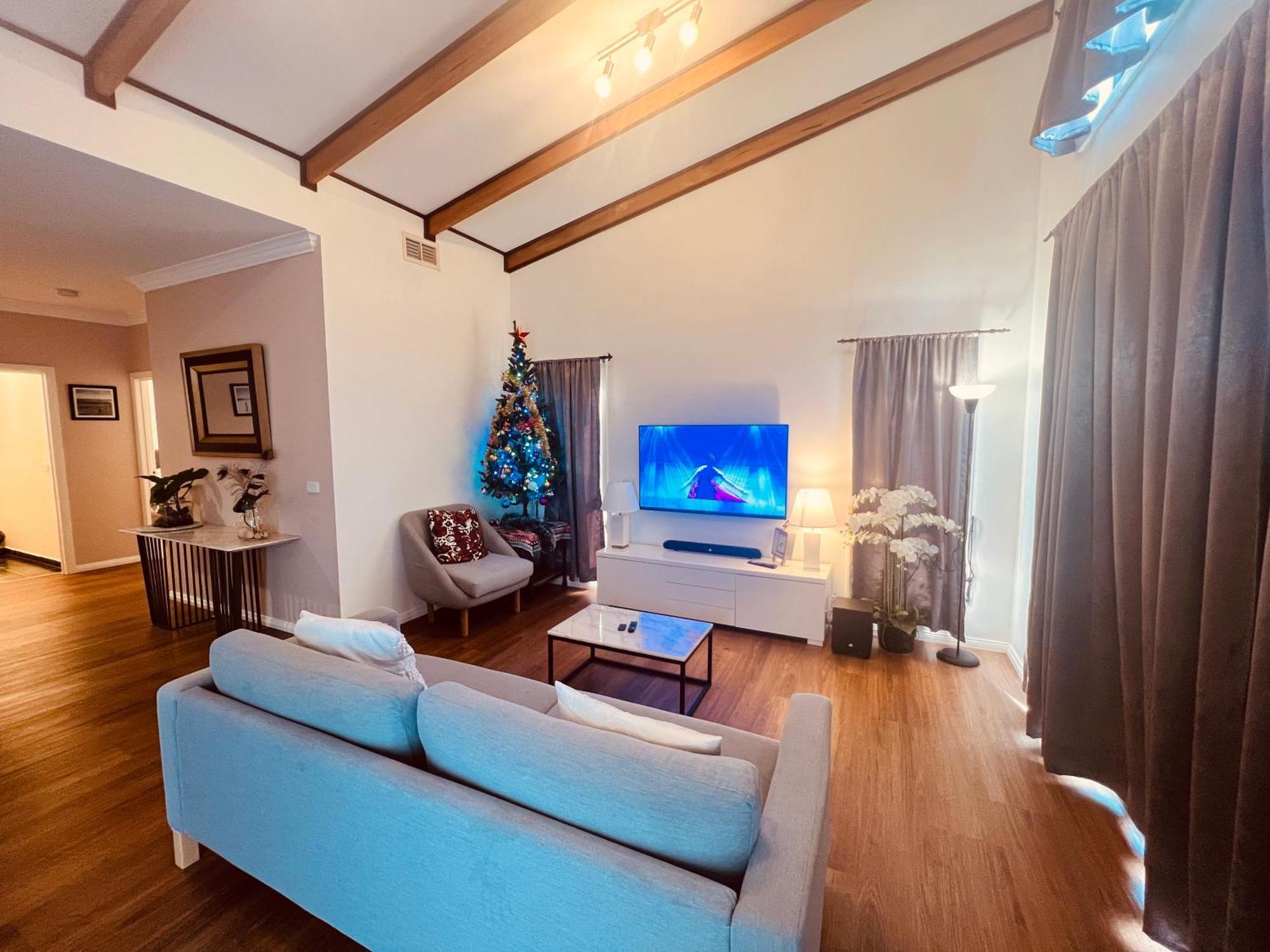 Cosy 4br 15 Minutes Away From Melbourne Airport